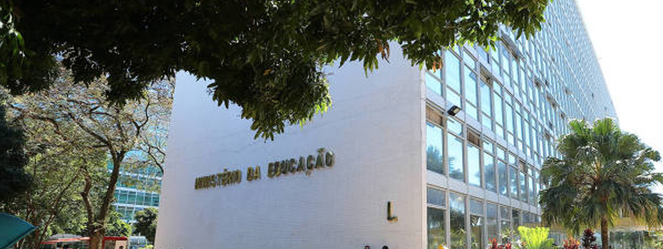 Recomposio do oramento das universidades ameniza, mas no resolve o problema enfrentado pelas IFEs a longo prazo, afirma presidente do ADURN-Sindicato