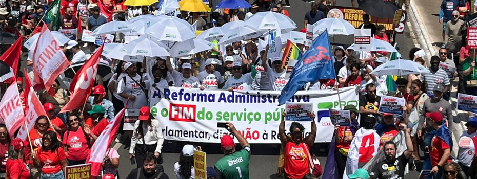 ADURN-Sindicato participa da Marcha Nacional em defesa do servio pblico em Braslia