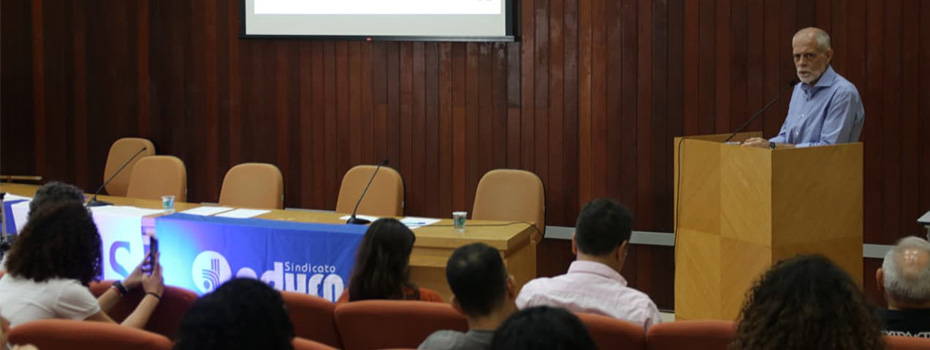 Vamos voltar a 1929, afirma Nepomuceno sobre a Reforma Administrativa