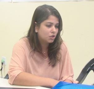 Aline Constância, professora substituta do NEI